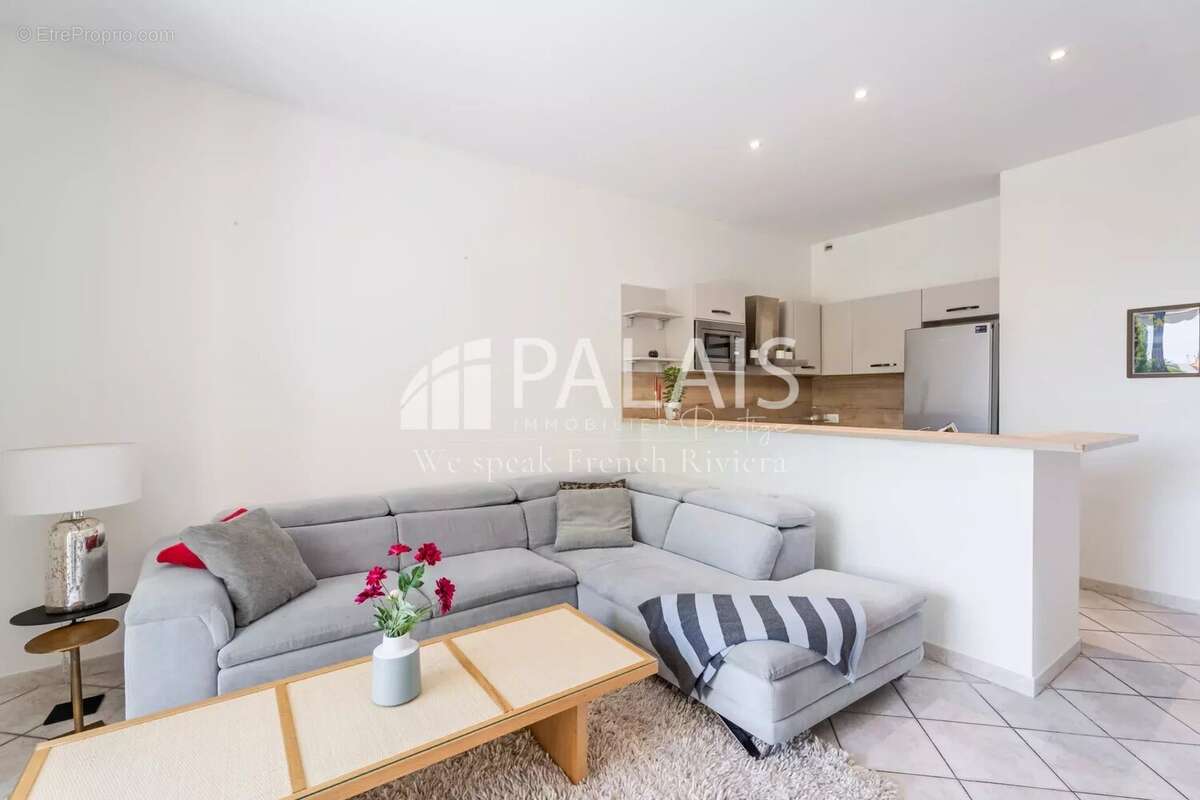 Appartement à BEAULIEU-SUR-MER