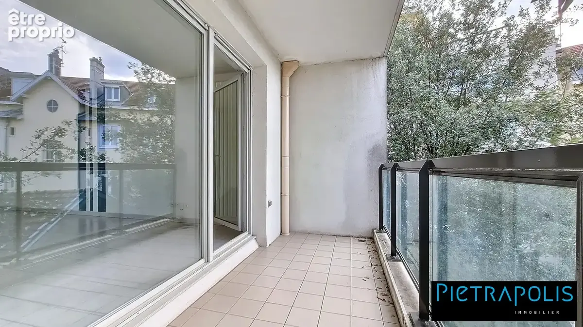 Appartement 105 m² à Lyon-3e  - photo 3