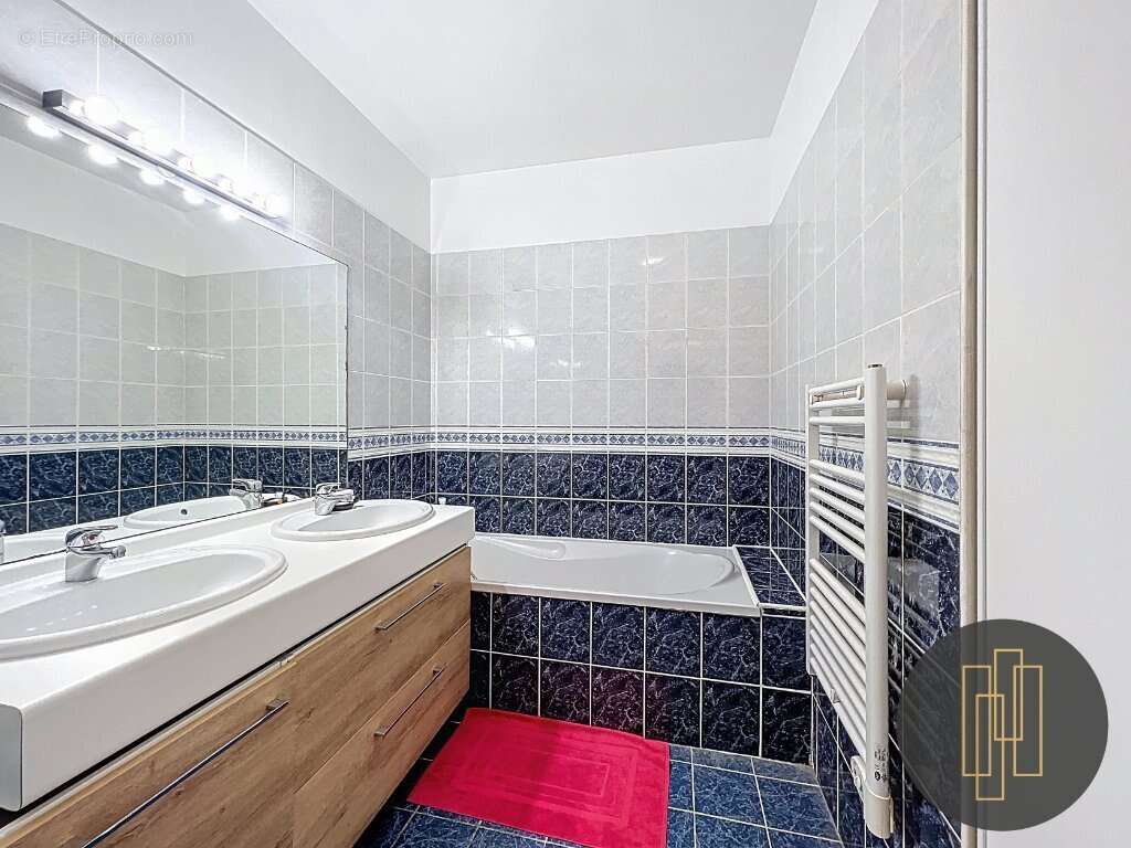 Appartement à LYON-9E