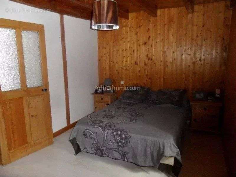 Maison à CREYS-MEPIEU