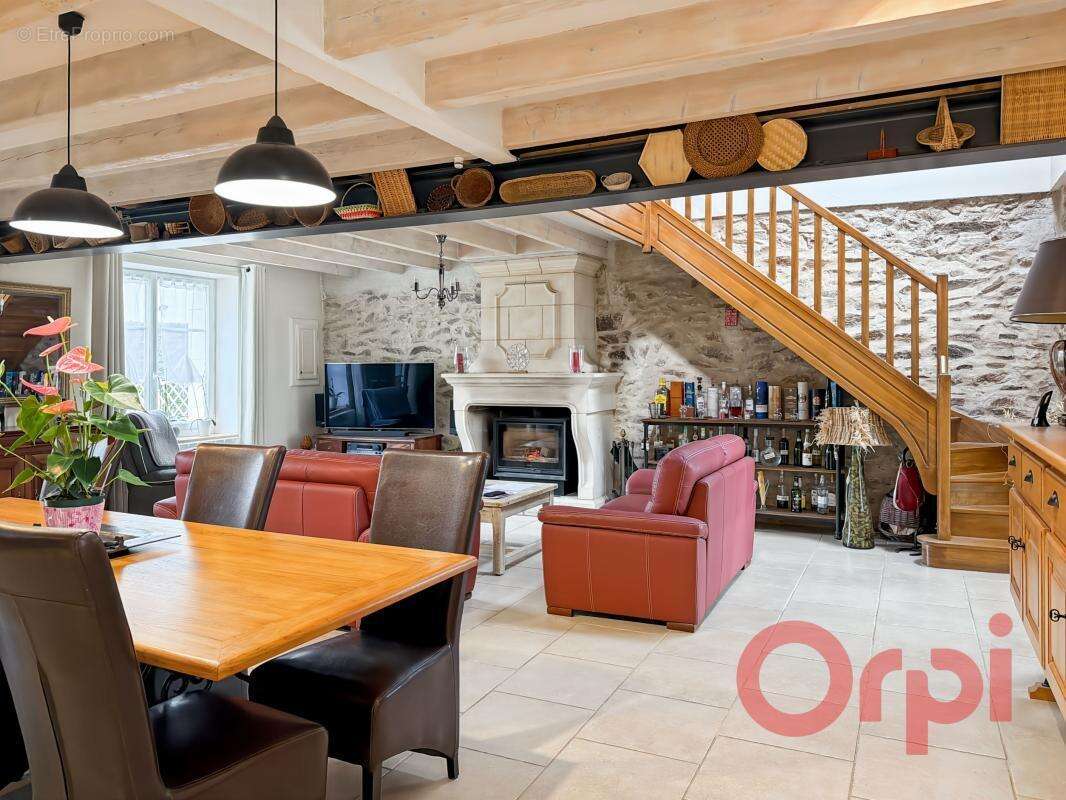 Maison à SAINT-MAUR