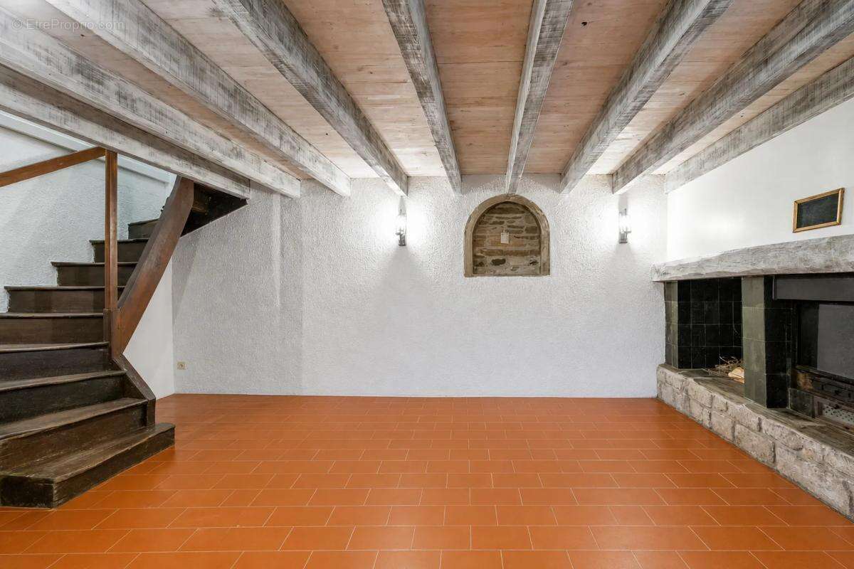 Maison de caractère 5 pièces à Fayet - photo 13