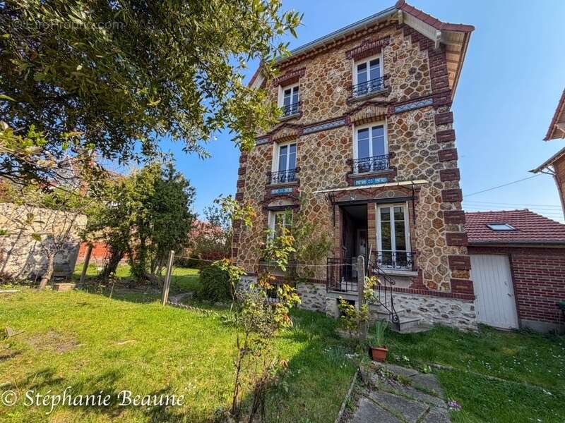 Maison à ERMONT