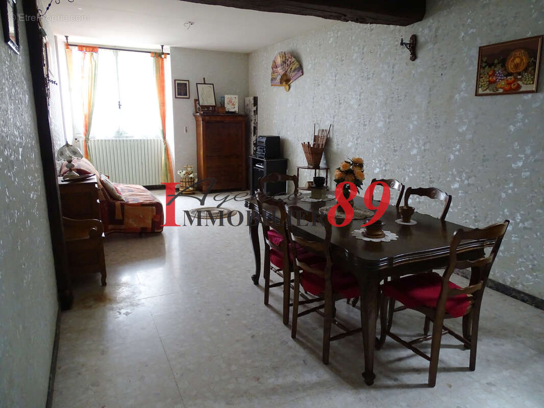 Maison à VANNAIRE