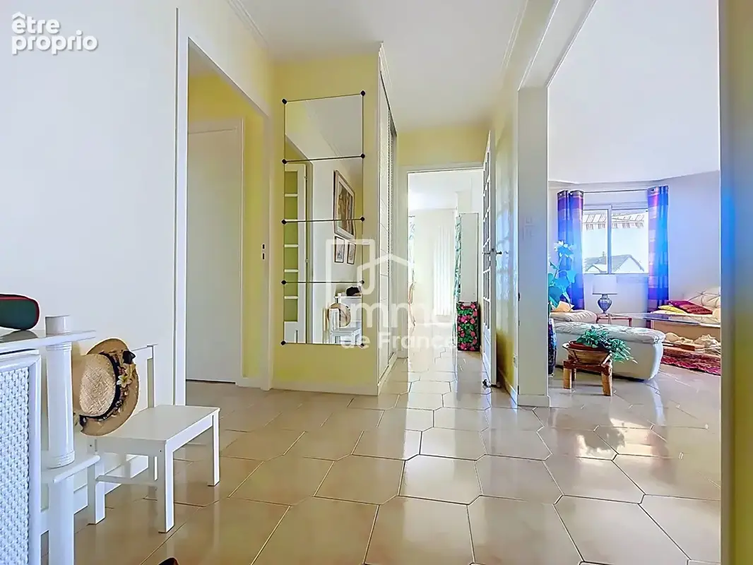 À vendre ? Appartement T3 de 77 m² environ - photo 2
