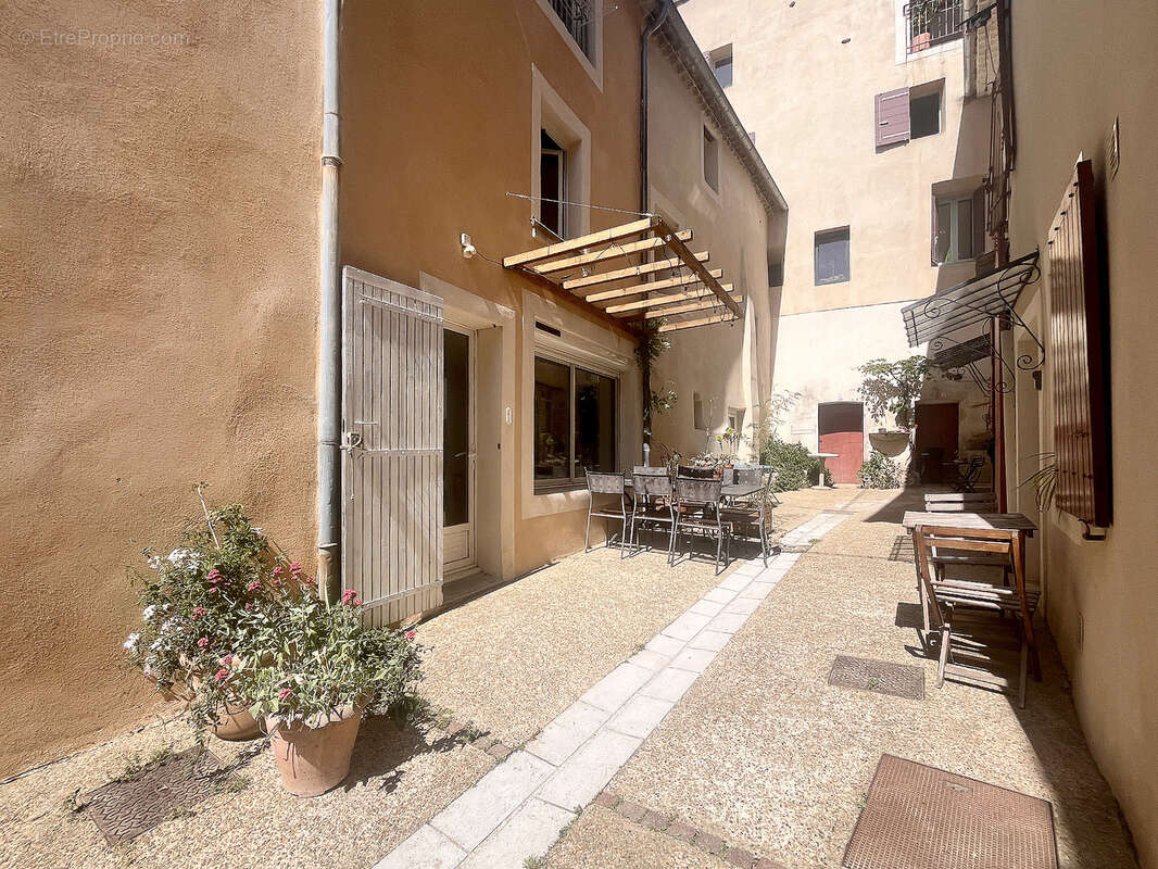 Maison à BEAUMES-DE-VENISE