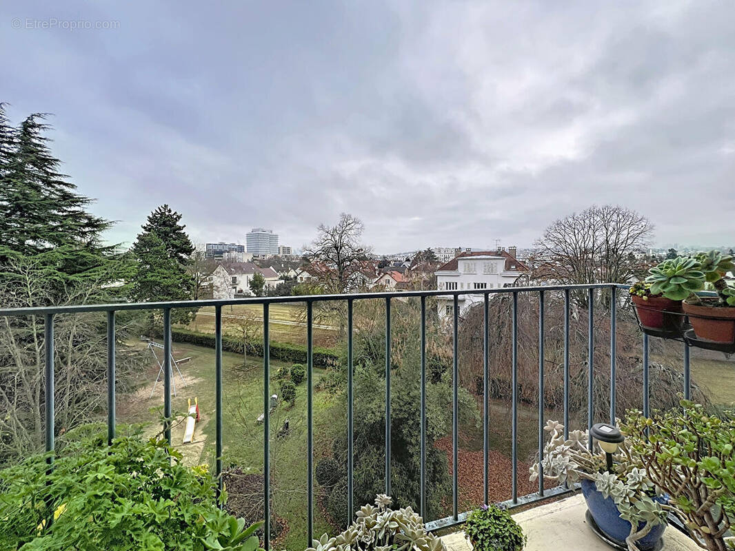 Appartement à RUEIL-MALMAISON