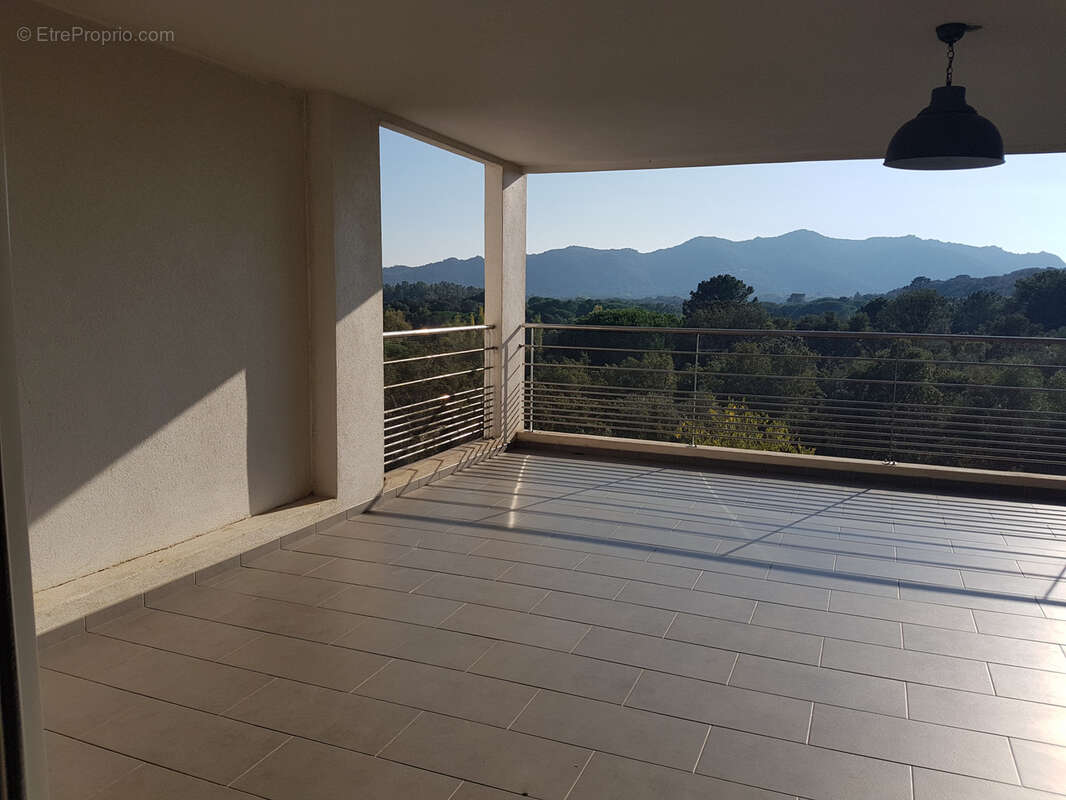 Appartement à PORTO-VECCHIO
