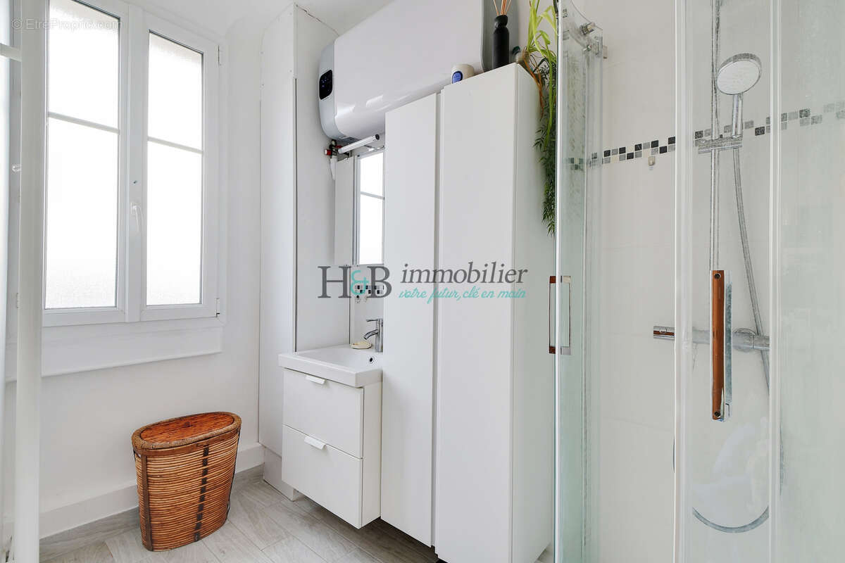Appartement à SAINT-OUEN