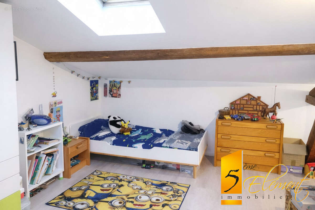 Appartement 65 m² à Chazay-D'azergues  - photo 6