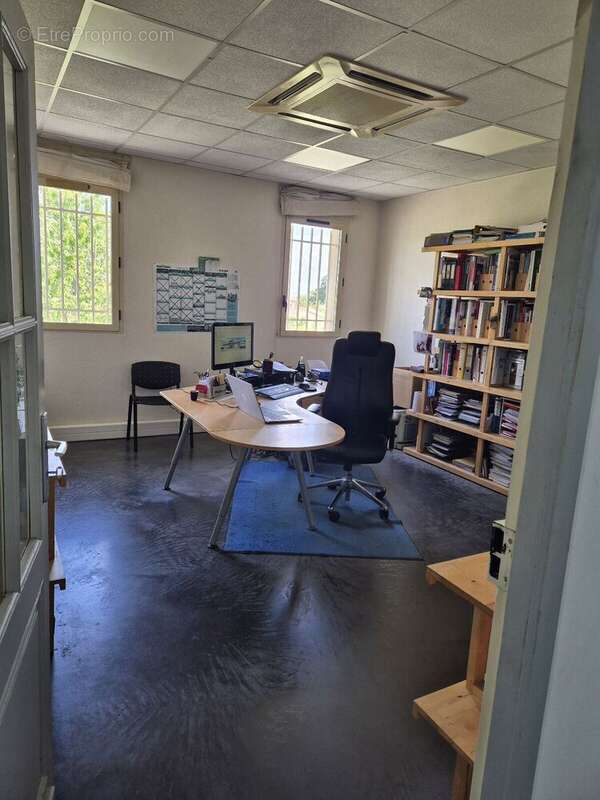 Photo 4 - Commerce à SAUVETERRE-DE-GUYENNE