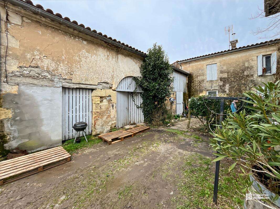 Appartement à BERSON