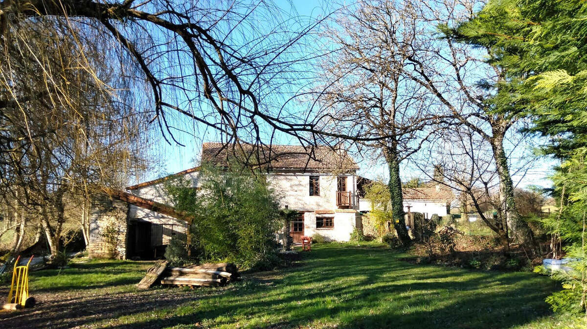 OVERVIEW - Maison à LONDIGNY