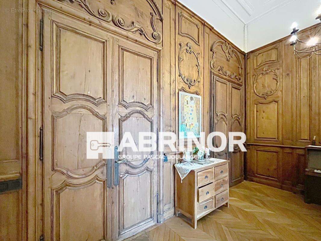 Belle demeure bourgeoise, 7 chambres, 4 salles de bains, salle de sport/jeux, bureau, garage - photo 5
