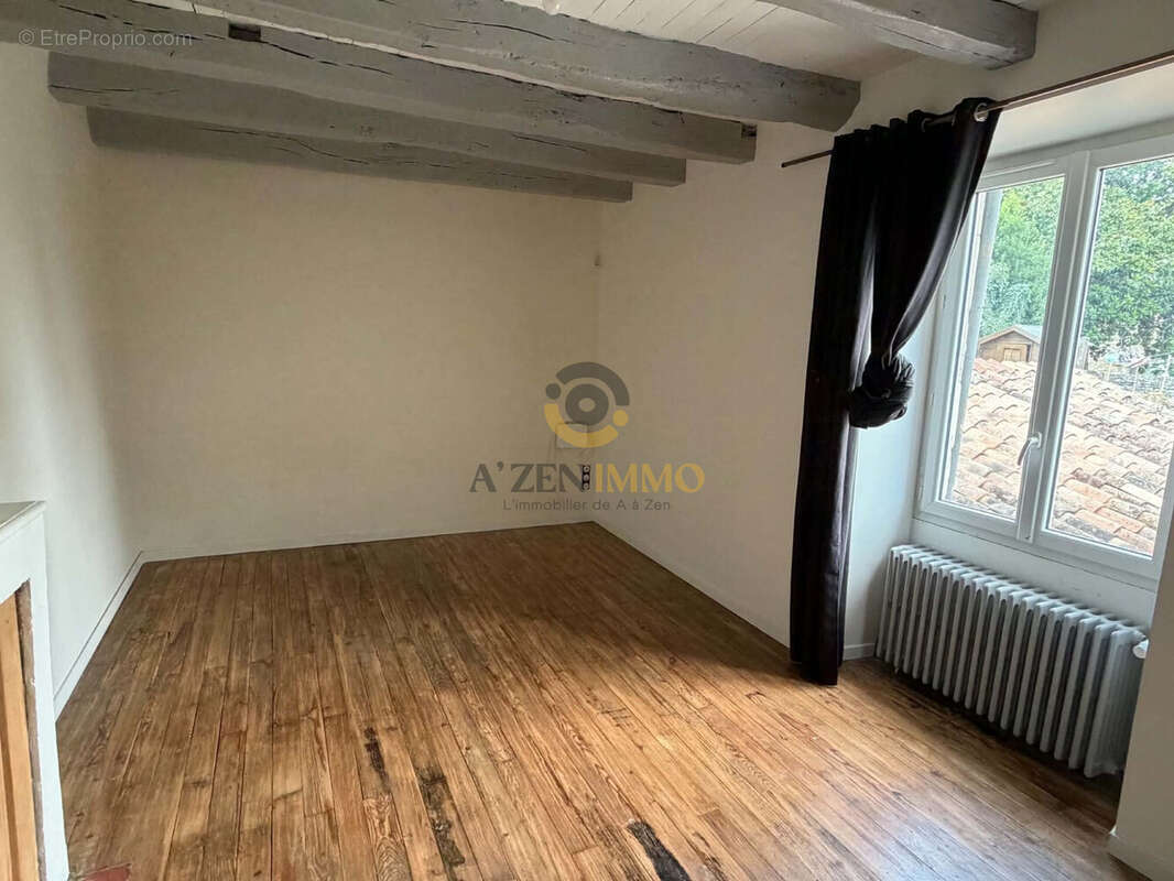 Maison 104 m² à Saint-Maixent-L'ecole  - photo 6