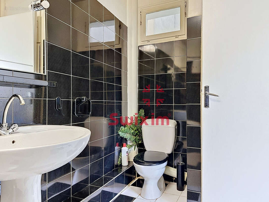 Appartement à PARIS-20E