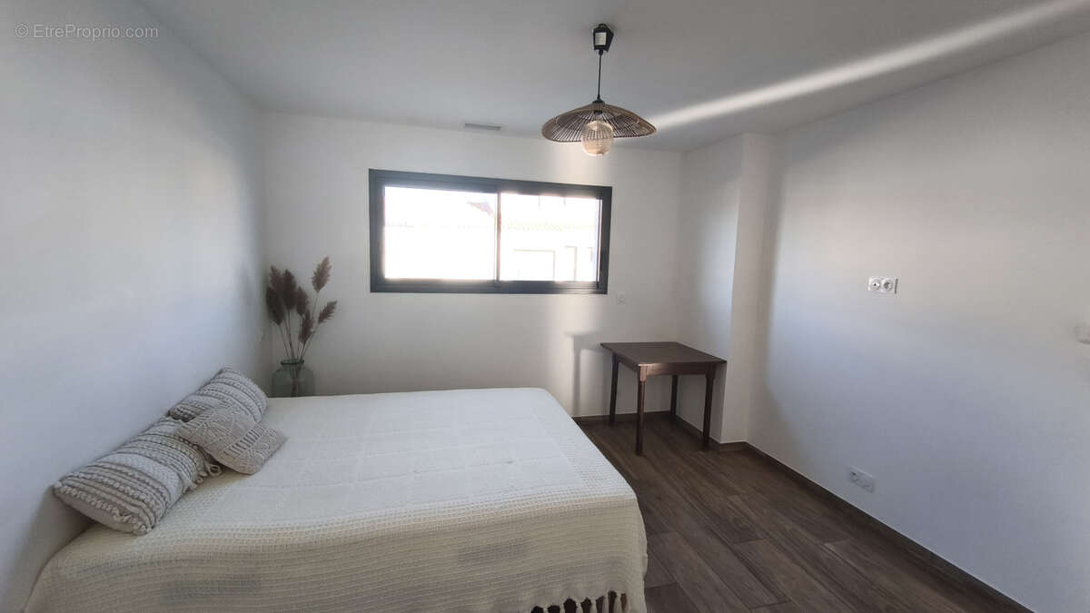 Maison à SAINT-GENIS-DES-FONTAINES