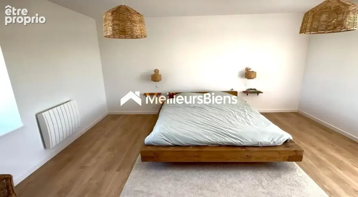 Maison en pierres 149 m² - rénovation de qualité - photo 14