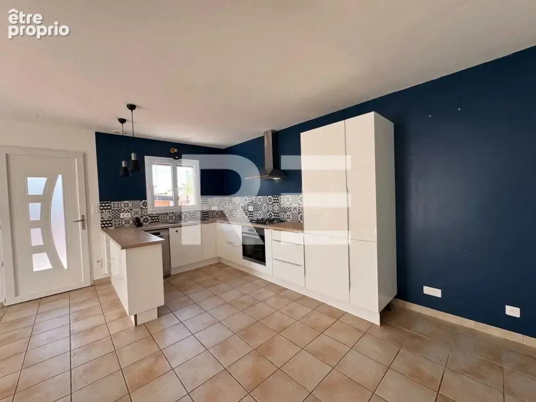 Saint-gilles – villa avec piscine aux belles prestations - photo 8