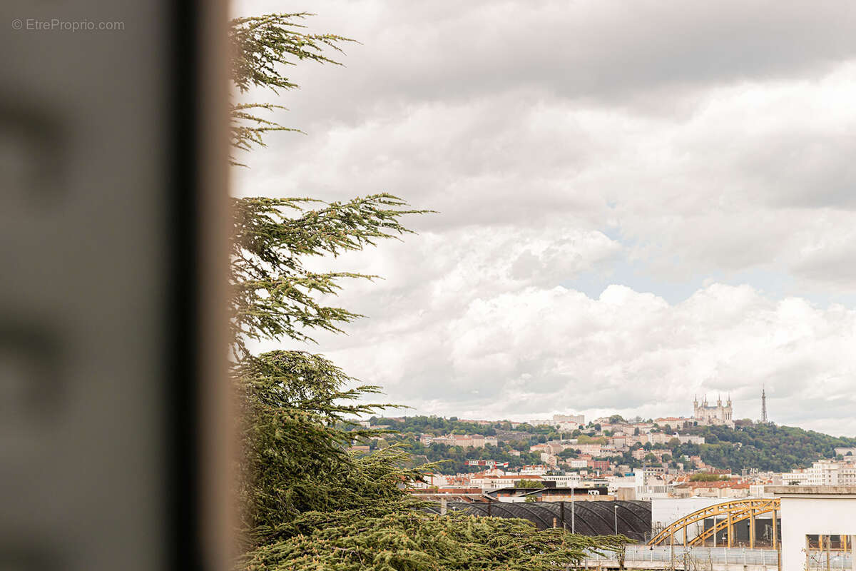 Appartement à LYON-8E