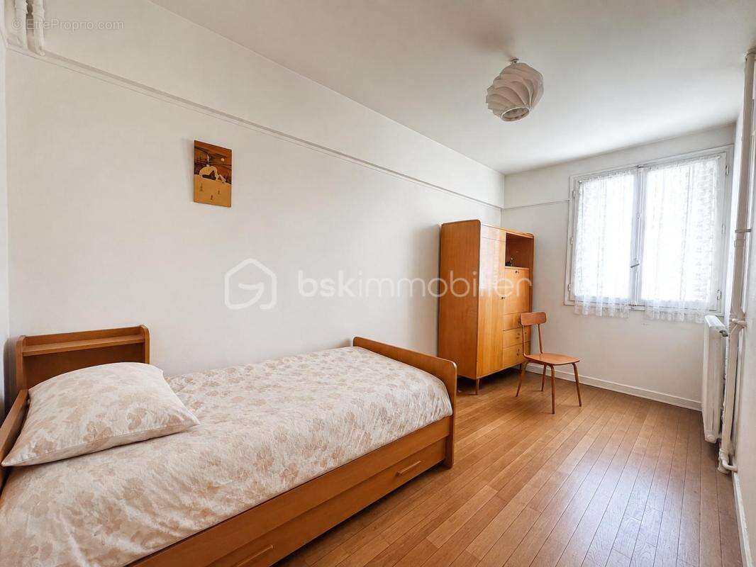 Appartement 3 PIÈCES /63 m² /3ᵉ ÉTAGE Proche des transports Métro L7 et L14 - photo 9