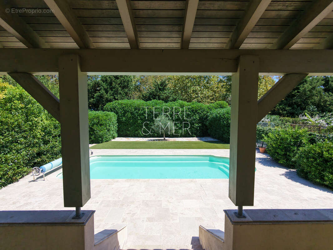 Maison 4 pièces avec piscine - photo 9