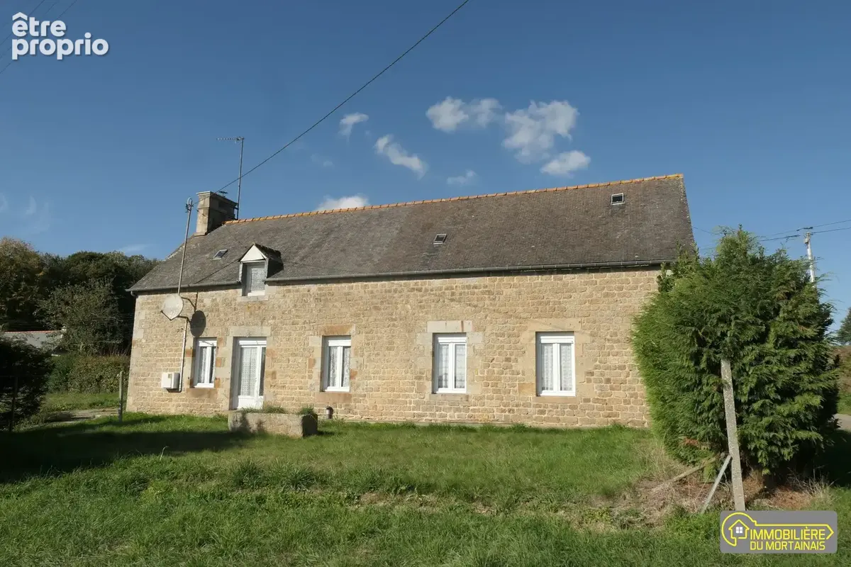 Maison à LOUVIGNE-DU-DESERT