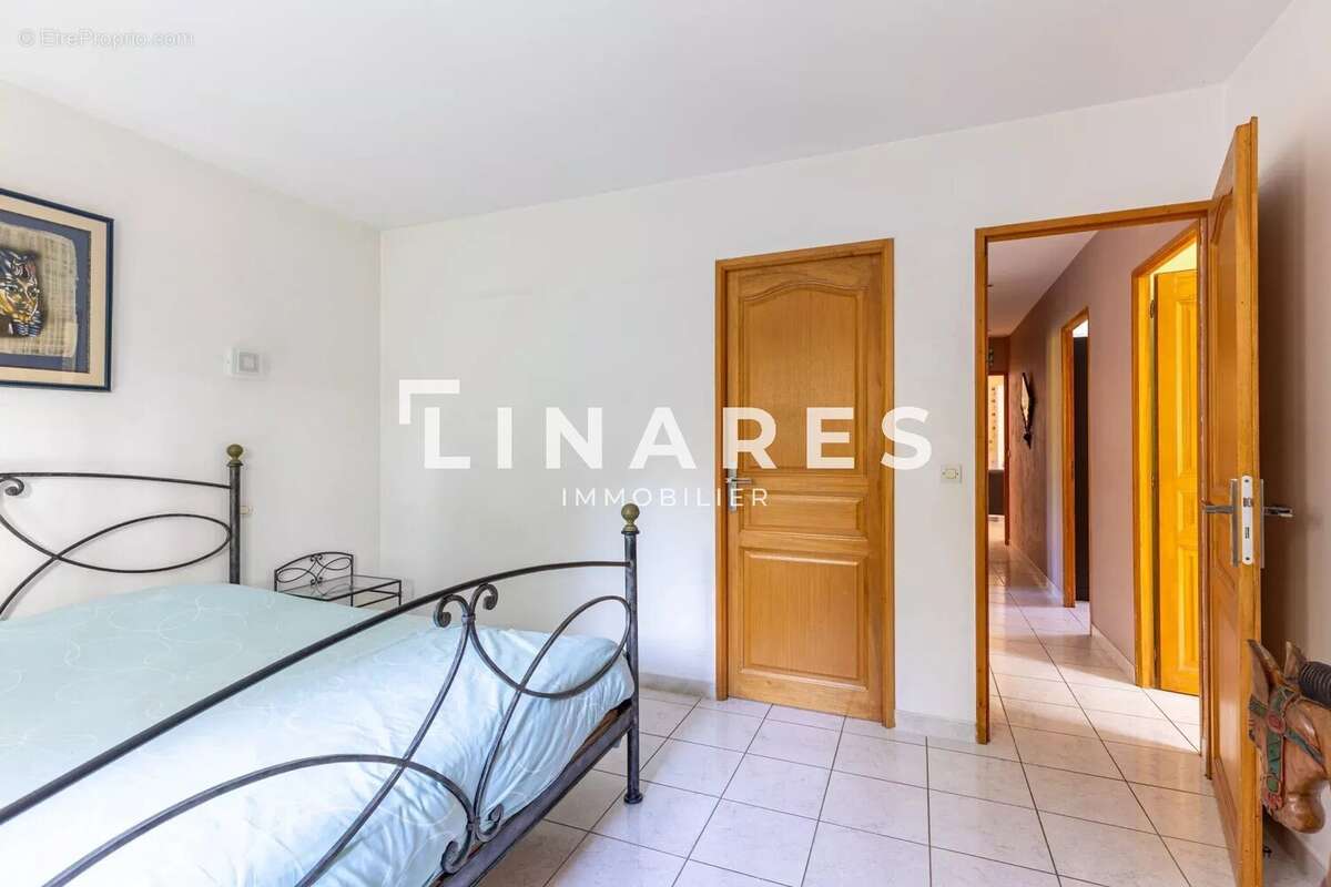 Maison à SAINT-ZACHARIE