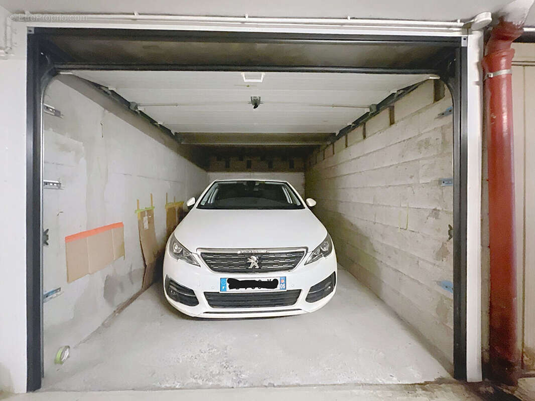 Parking à NICE