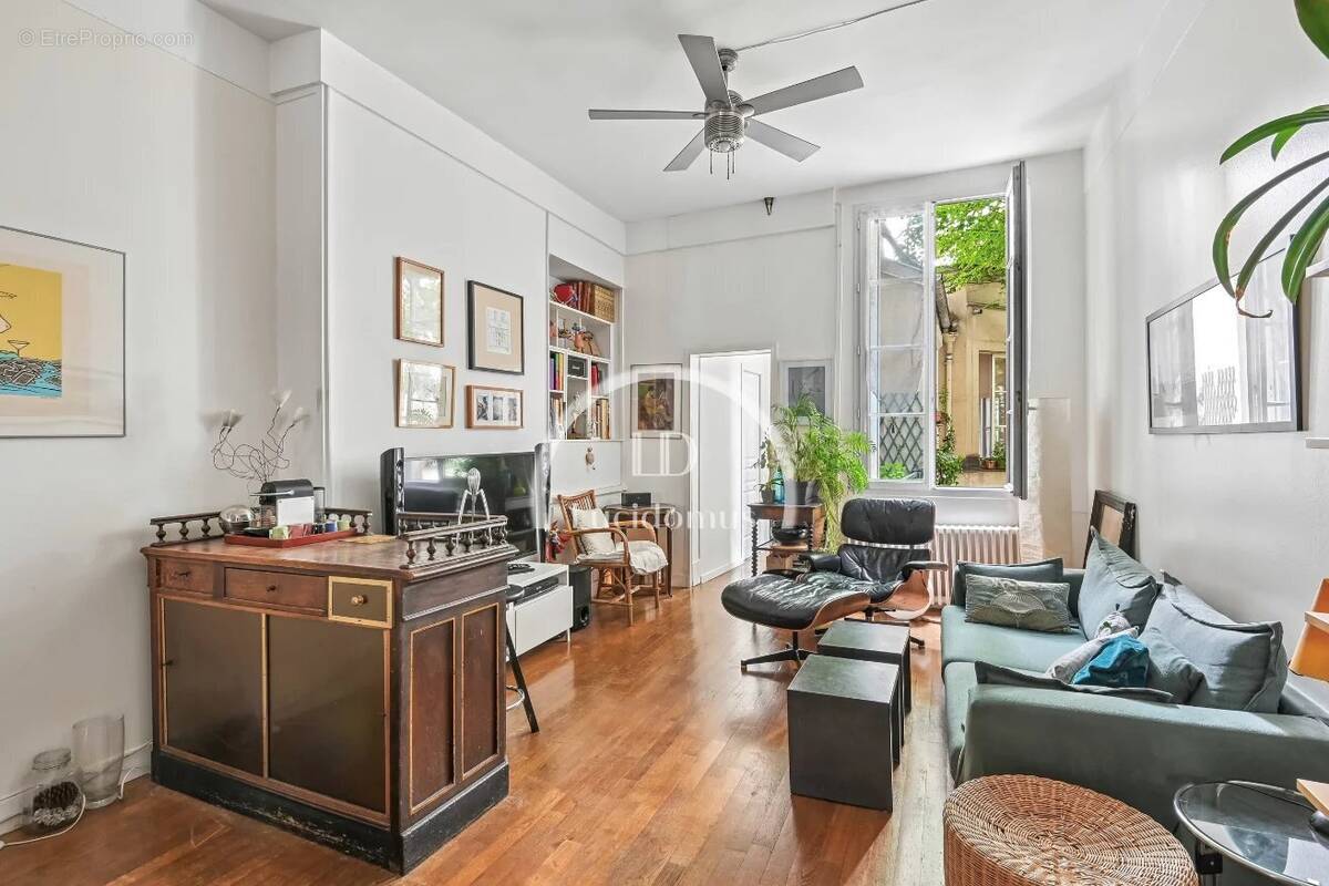 Appartement à PARIS-5E