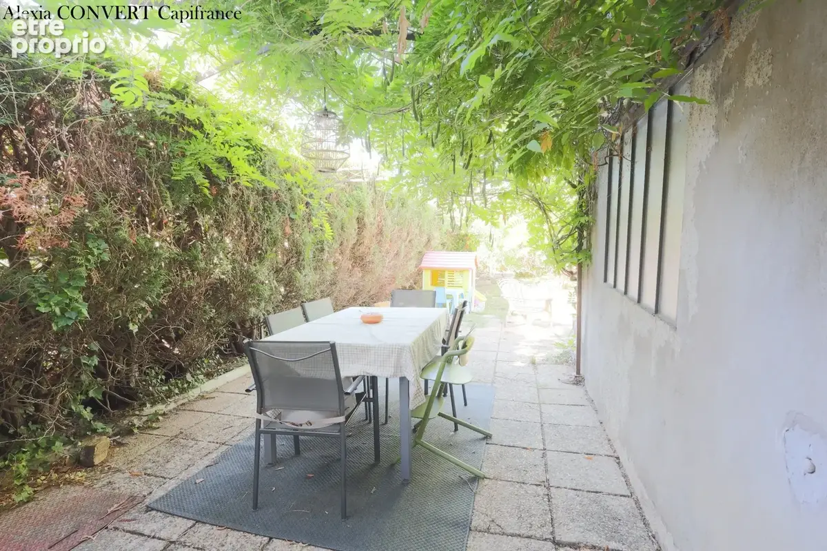 Maison à vendre 5 pièces 162m², terrain 714m² proche centre village d'ATTIGNAT (01) - photo 6