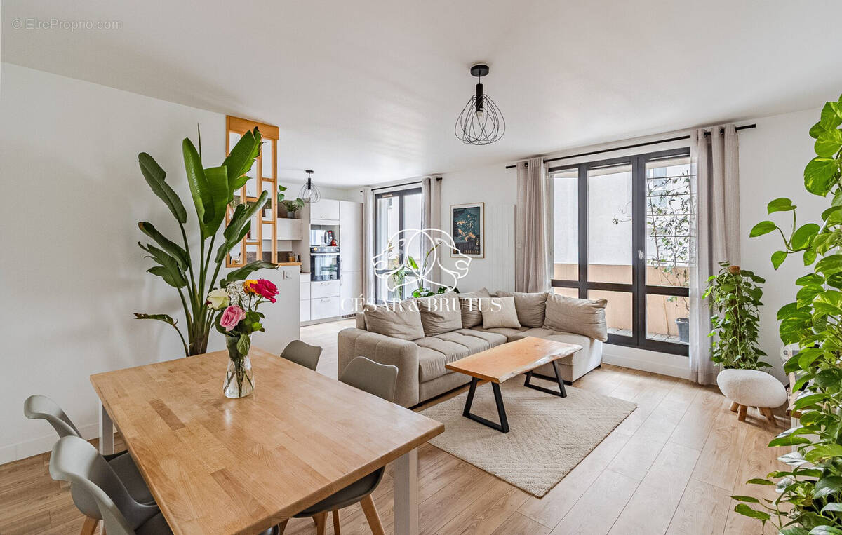 Appartement à FONTAINES-SUR-SAONE