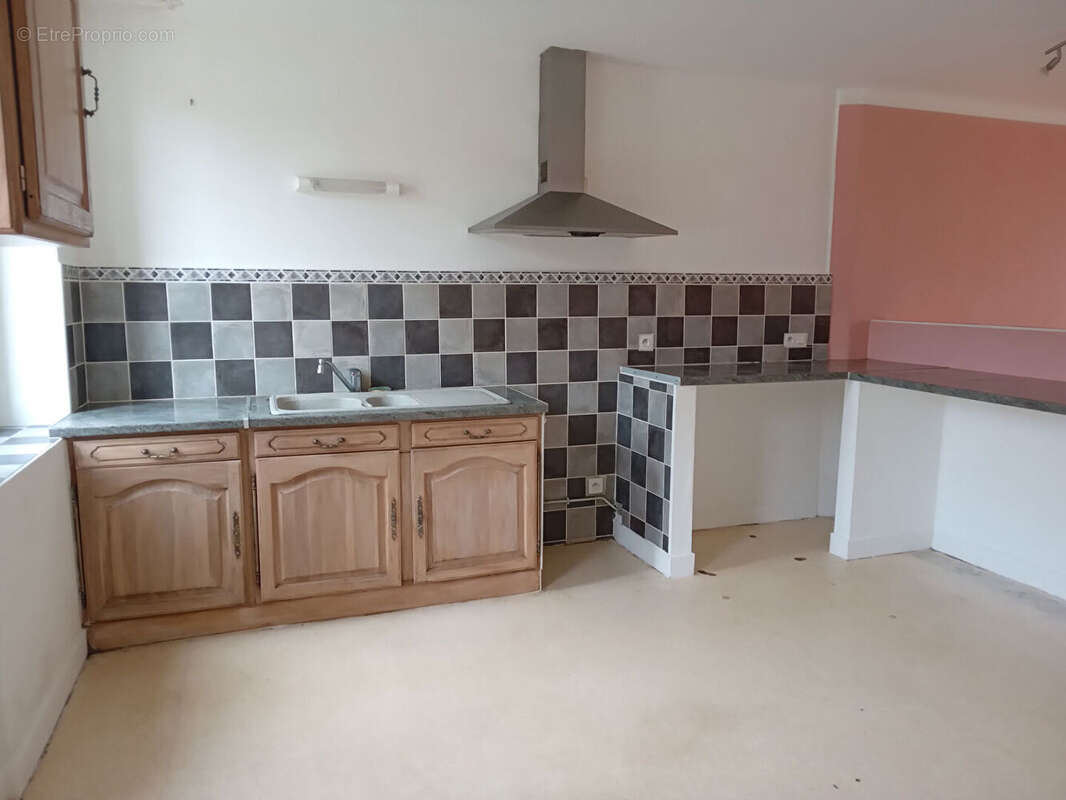 Maison à BONNY-SUR-LOIRE