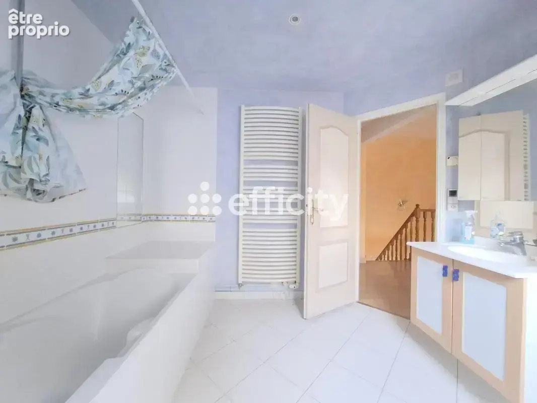 Maison 8 pièces 235 m² à vendre à Saint-Denis-D'authou (28480) - photo 17