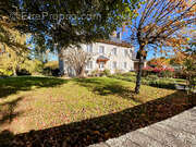 Maison à SAINT-BONNET-PRES-BORT