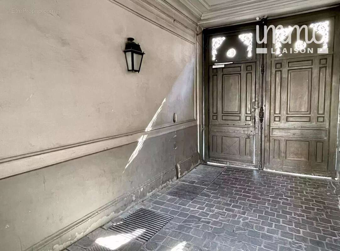 Appartement à PARIS-19E