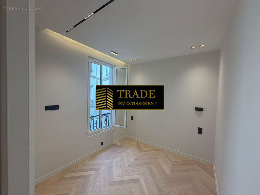 Appartement à PARIS-11E