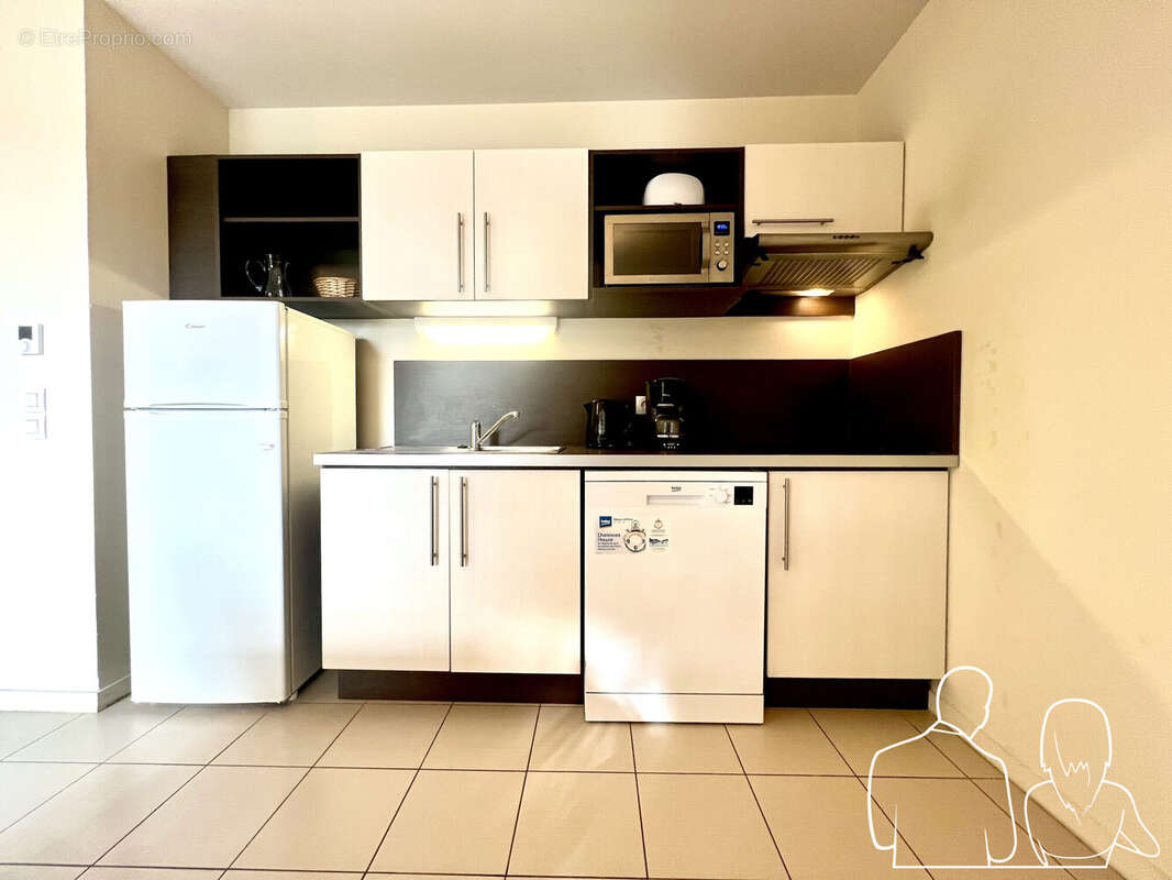 APPARTEMENT SOUS BAIL COMMERCIAL - GOELIA - Appartement à GONNEVILLE-SUR-HONFLEUR