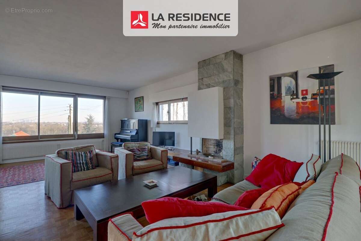 Maison 200 m² à Saint-Germain-En-Laye  - photo 5