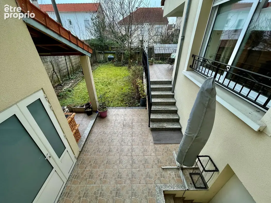 LA MARE - sublime maison 3 chambres, jardin et garage - à proximité du Métro ligne 5 ! - photo 13