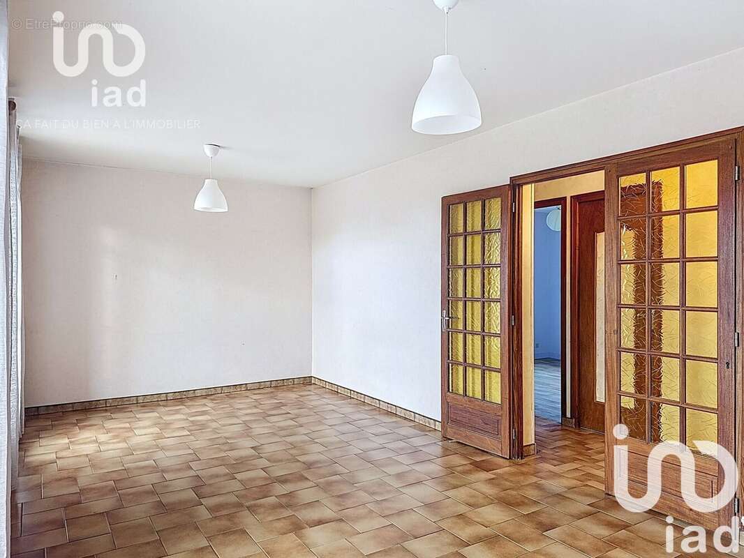 Photo 3 - Maison à CHATEAU-RENARD