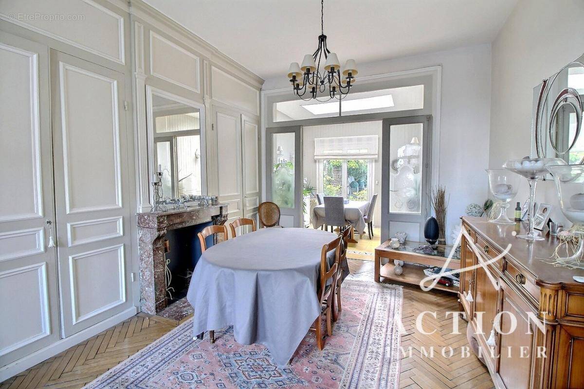 Maison à MONS-EN-BAROEUL