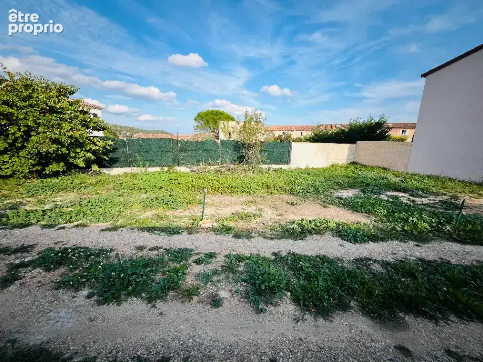 Terrain 196 m² à Cuers  - photo 6
