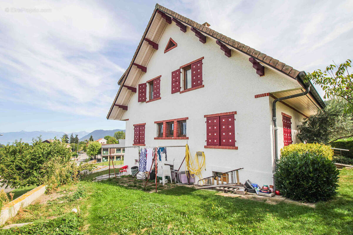 Maison à NEUVECELLE