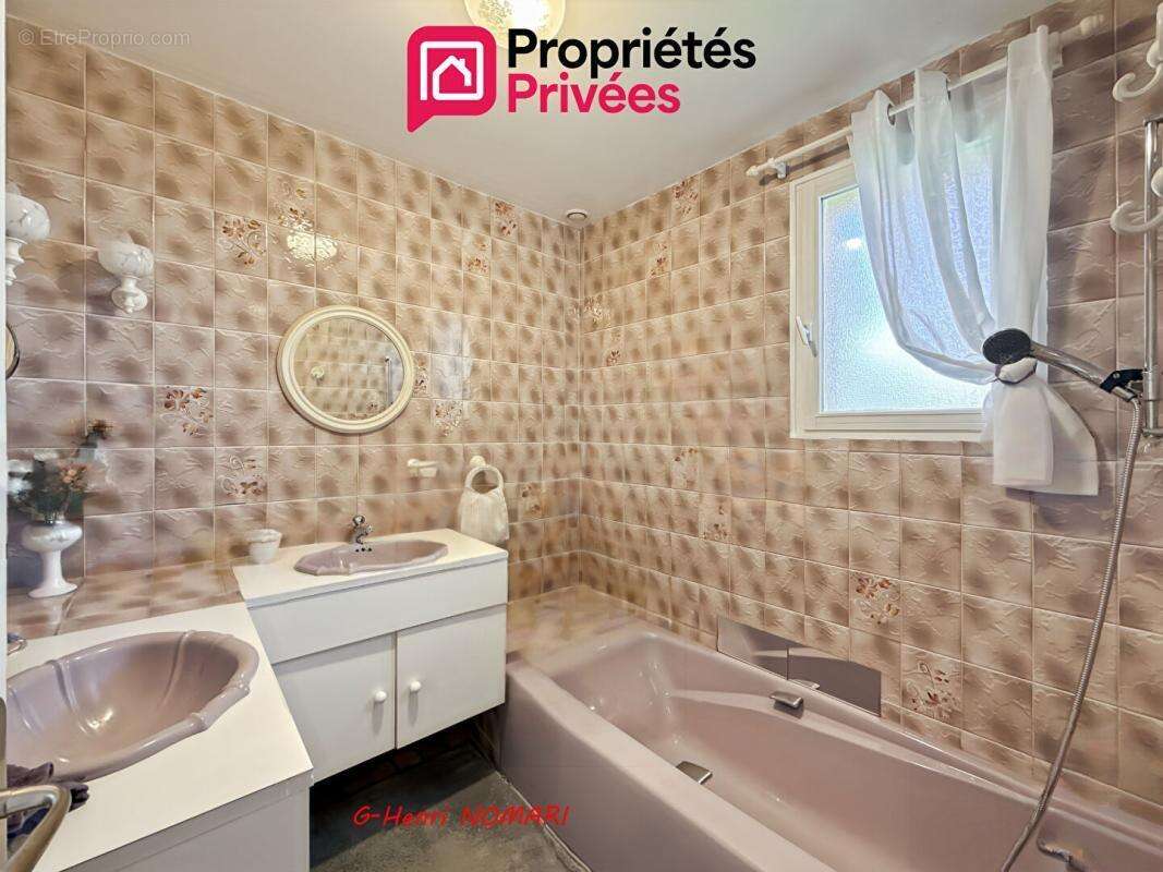 Maison Noyal Sur Brutz 6 pièce(s) 133 m2 - 3 Chambres - 2410m² de Terrain - photo 7