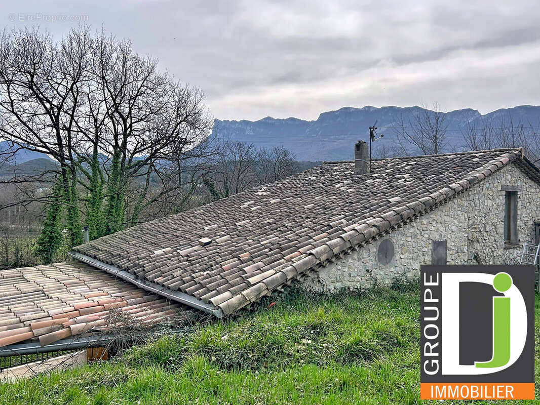 Maison à MIRABEL-ET-BLACONS