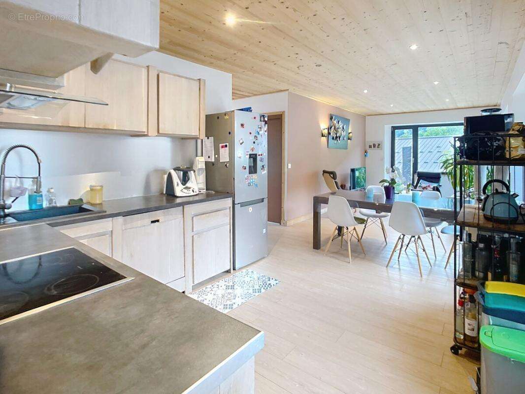 Appartement à LES HOUCHES