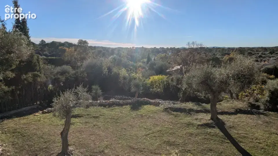 Terrain à ROQUEFORT-LES-PINS