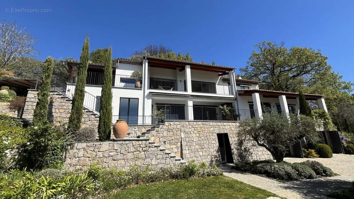 Maison à SEILLANS