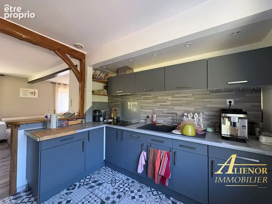 Maison Saint Sauveur  4 pièce(s) 100 m2 - photo 3